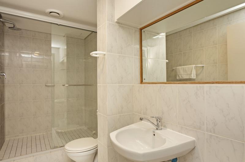 2 Bedroom Property for Sale in Dolphin Beach Western Cape